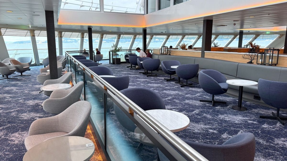 Eco-Friendly Elegance: Sustainable Materials in Cruise Interiors