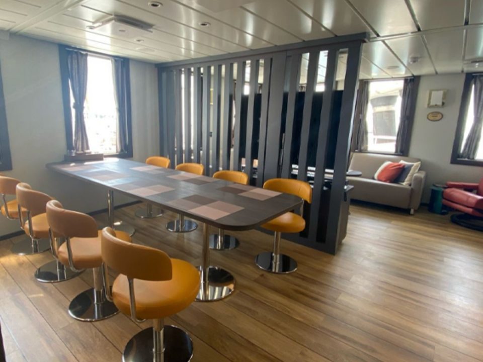 Aesthetic Solutions That Comply with Marine Regulations